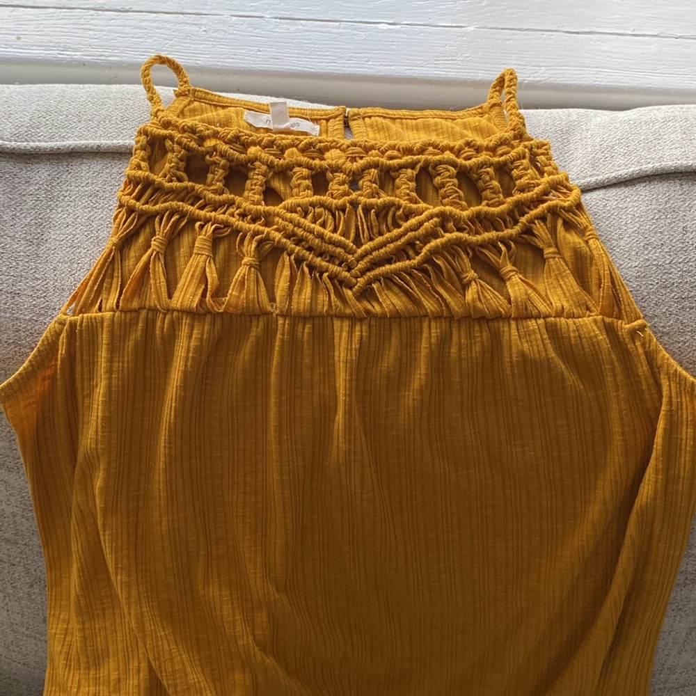 Maurices Yellow Embellished Tank Top size small women’s.